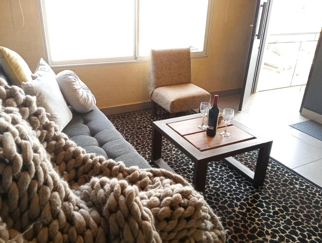 Departamento Boutique De Disenador " Terraza 22 " - Cochera- Vista A La Montana- Cancelacion Gratuita- Pagaras En El Alojamiento Мендоса Экстерьер фото